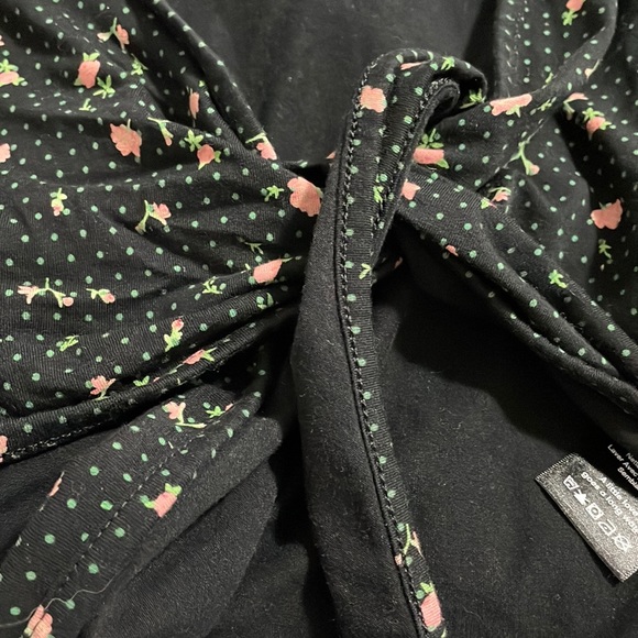 Sunday Best Polka Dot and Floral Tie Front Blouse Size Extra-Small - Picture 3 of 5